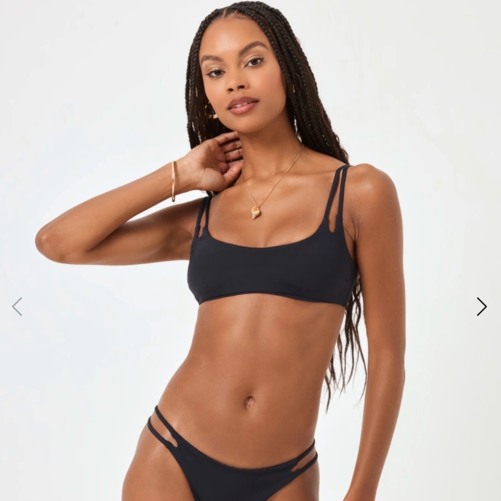 L space Zinnia top Black size S